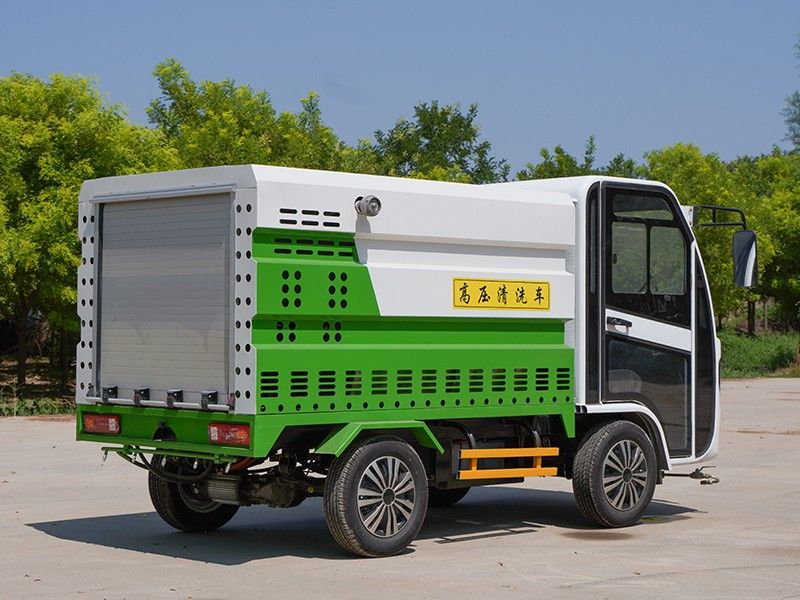 電動四輪高壓清洗車(1500L)Q6